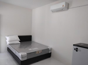 room 6 still available for MotoGP